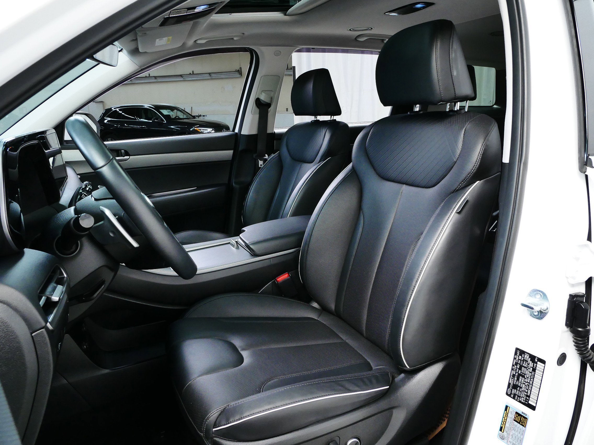 Used 2024 Hyundai Palisade XRT with VIN KM8R3DGE3RU670733 for sale in Minnetonka, Minnesota