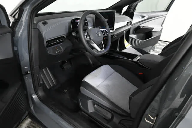New 2026 Pure Gray Volkswagen Pro image 19