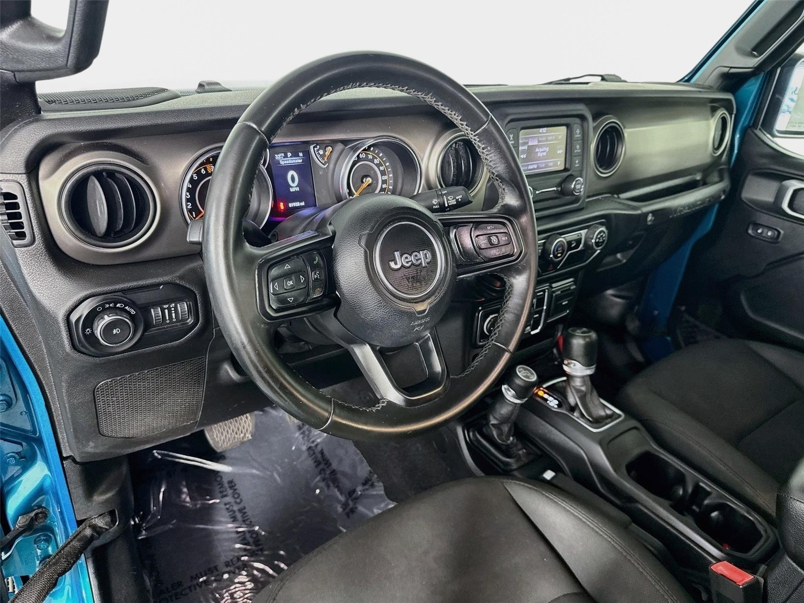 Used 2020 Bikini Pearlcoat Jeep Sport S image 9