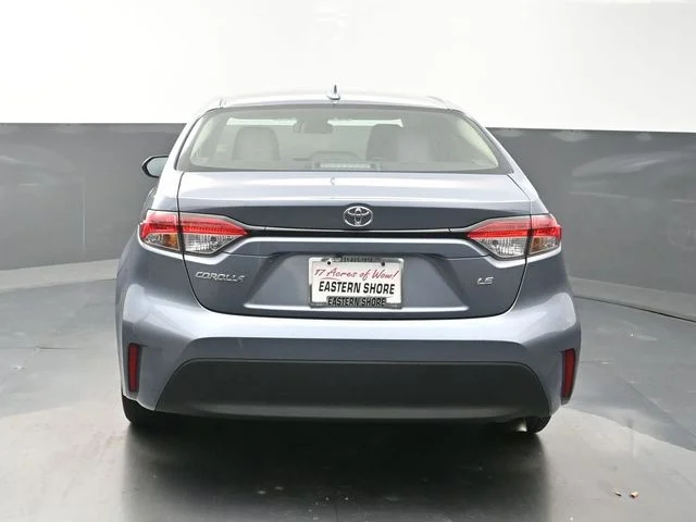 2025 Toyota Corolla LE - Photo 6