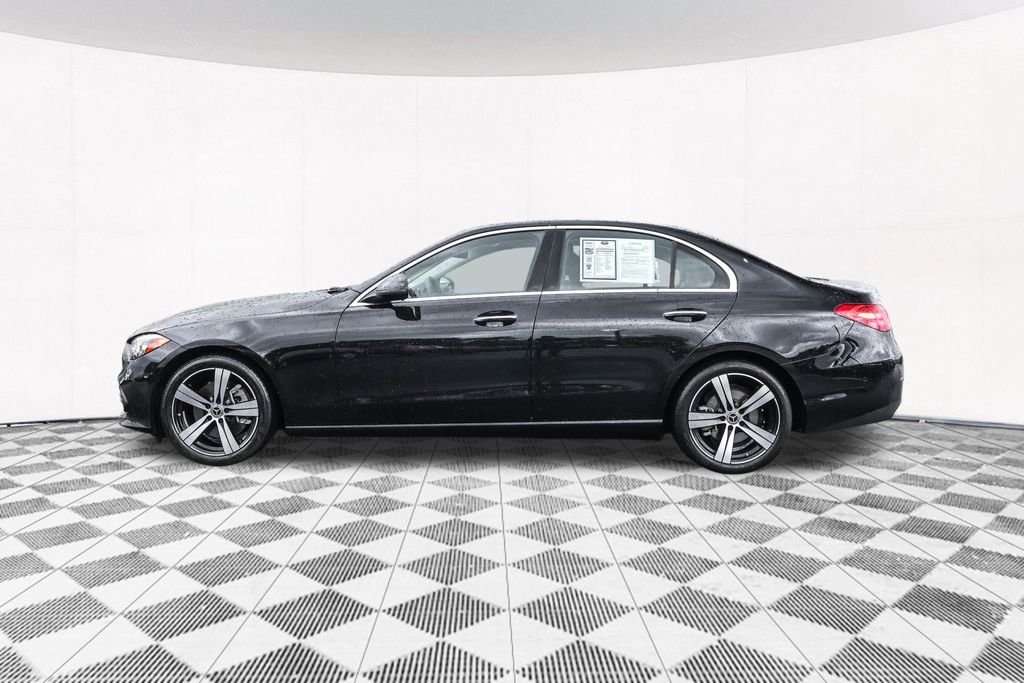 Used 2025  Mercedes-Benz C 300 image 16