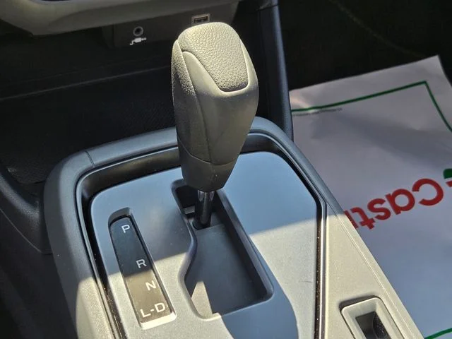 Used 2025 Blue Subaru Base image 28