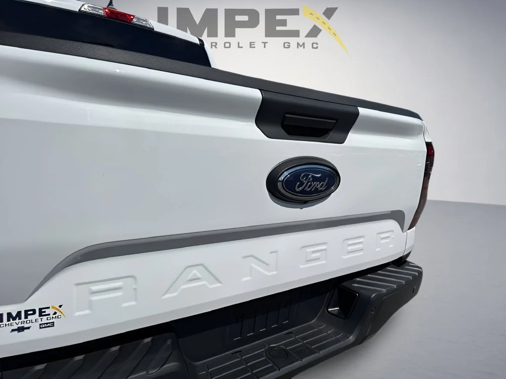 Used 2025 White Ford XLT image 28