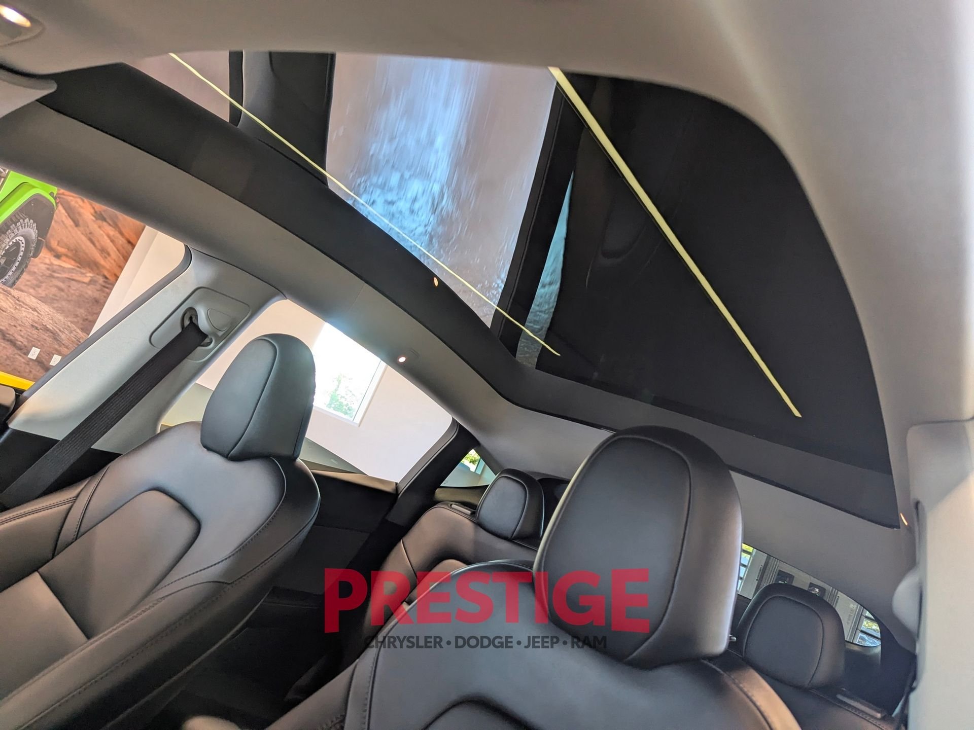 Used 2023 Red Tesla Long Range image 25