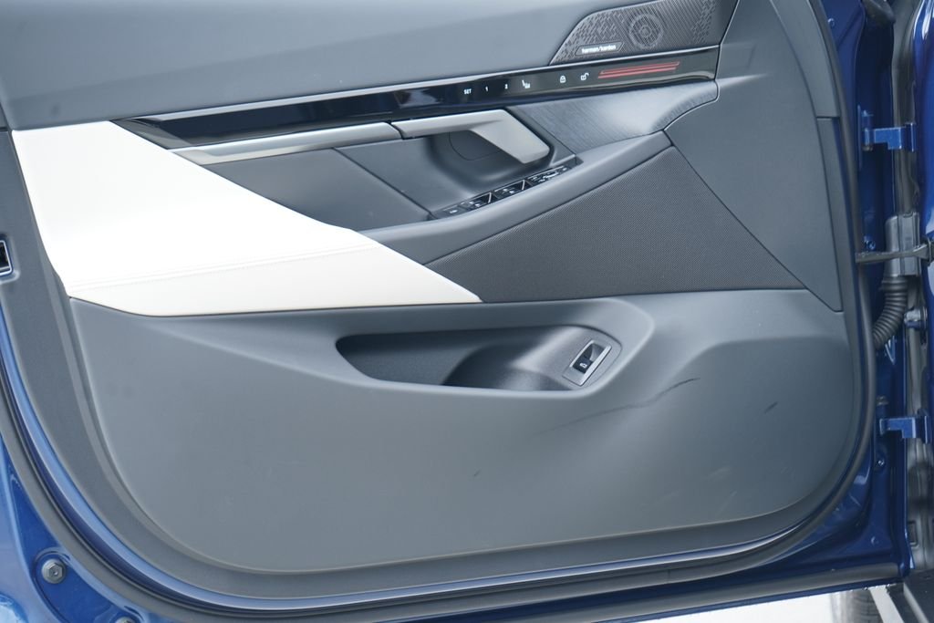 Used 2026 Phytonic Blue Metallic BMW 530i image 10
