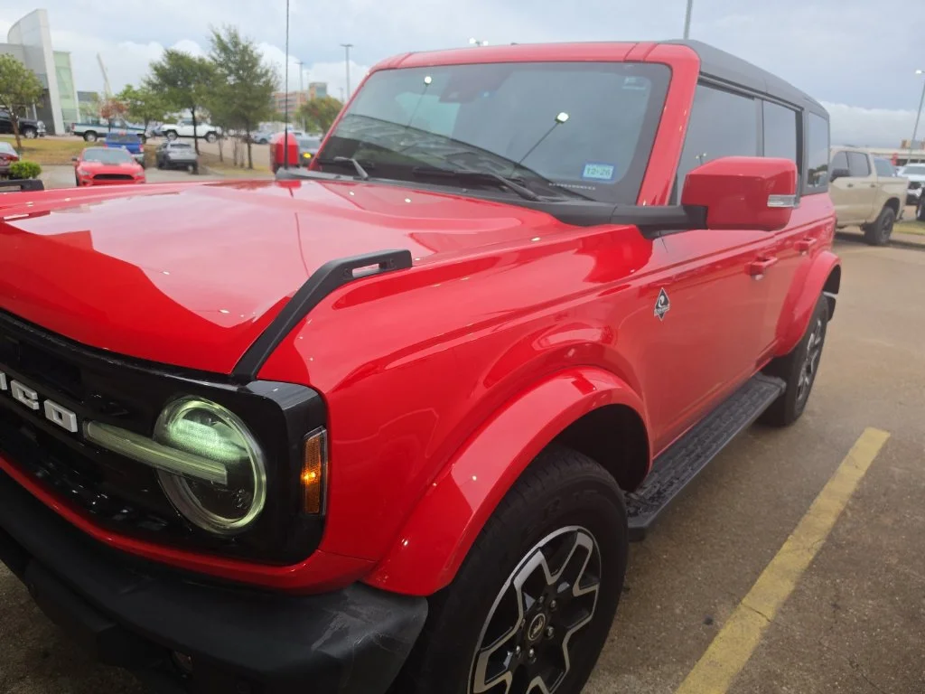 Used 2024 Red Ford Outer Banks image 3