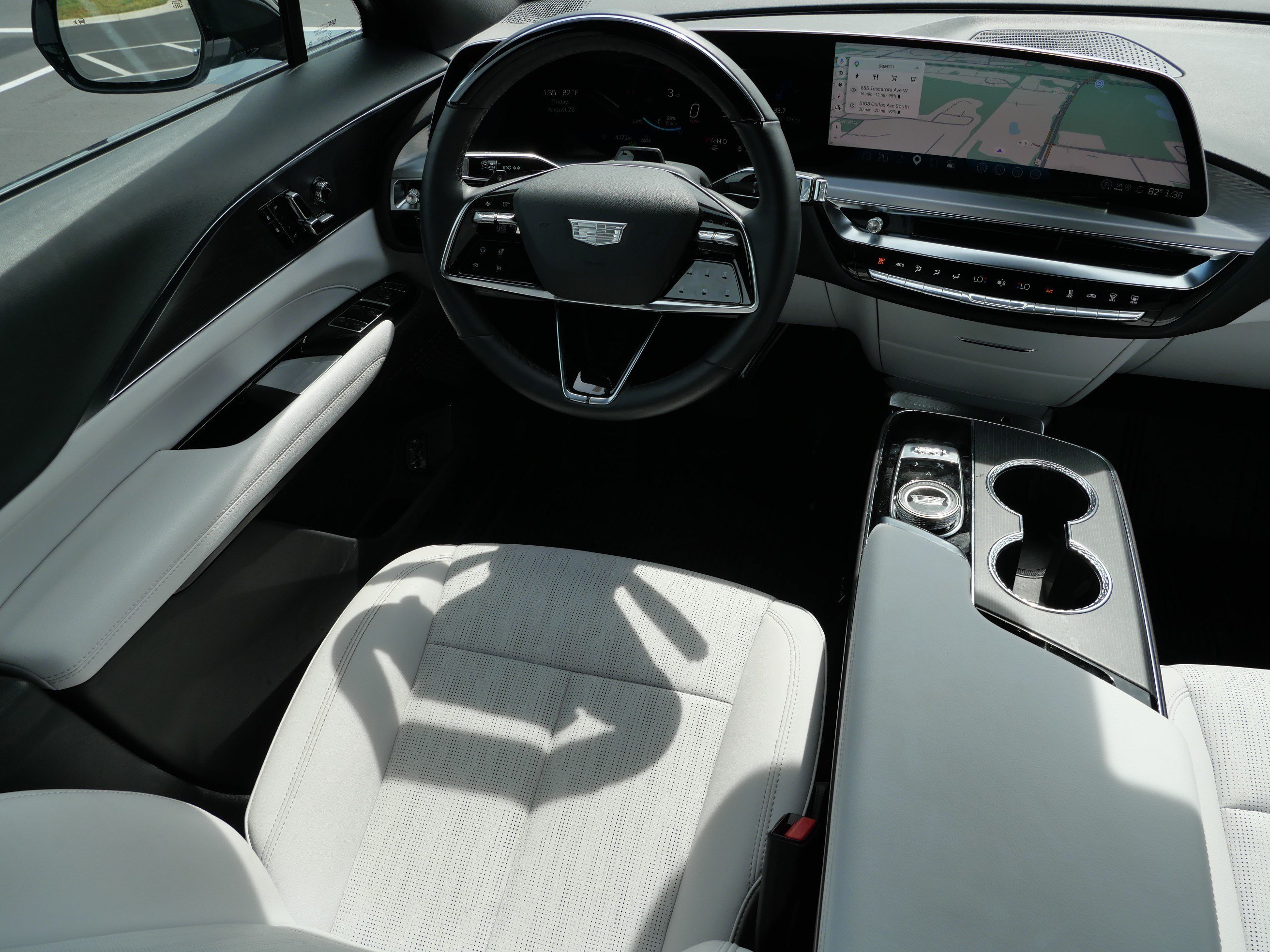 2026 Cadillac LYRIQ Luxury - Photo 8
