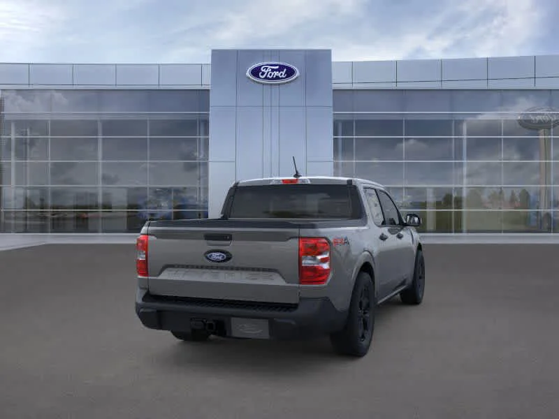 2025 Ford Maverick XLT - Photo 8