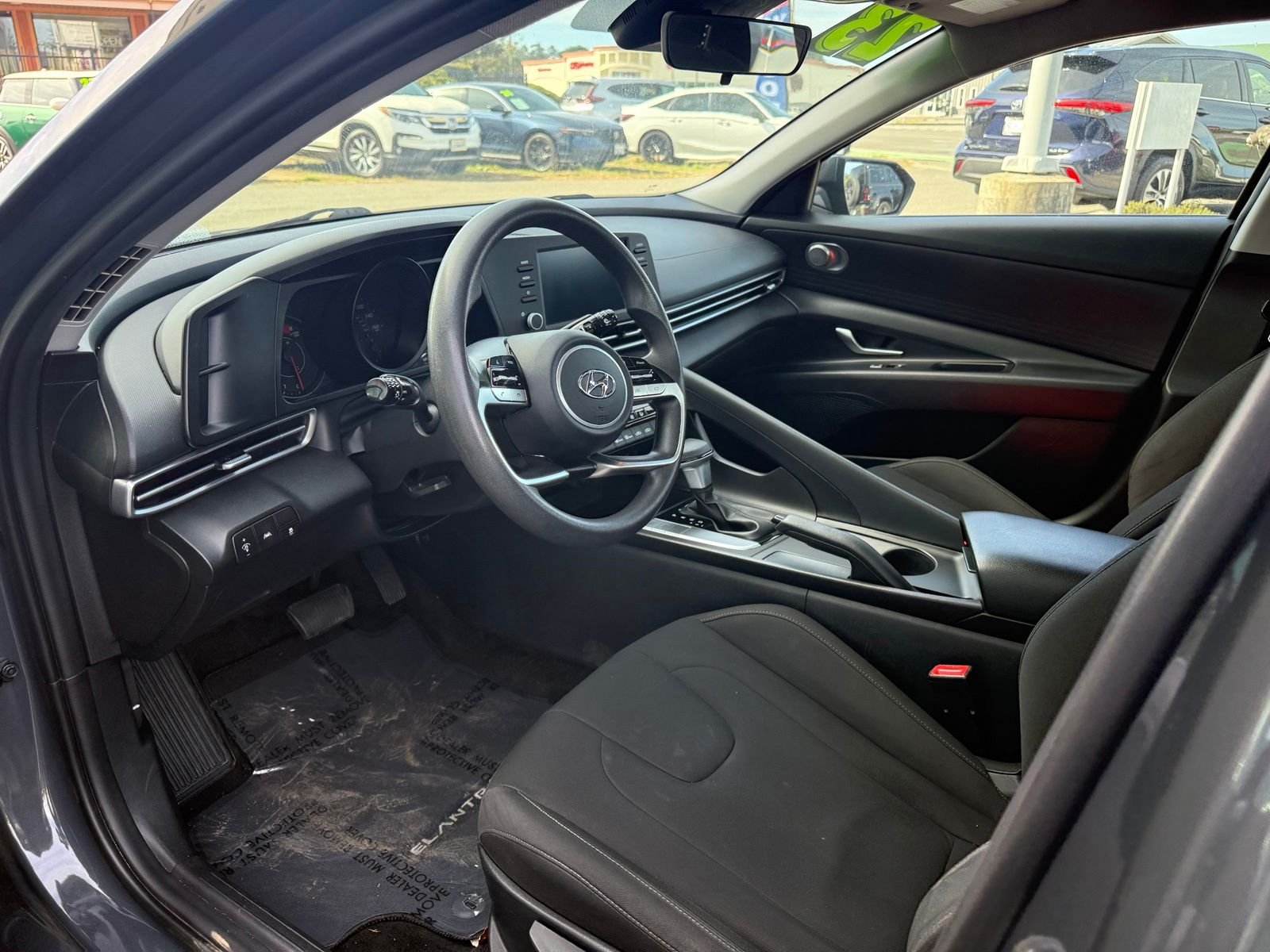 Used 2023 Gray Hyundai SEL image 11