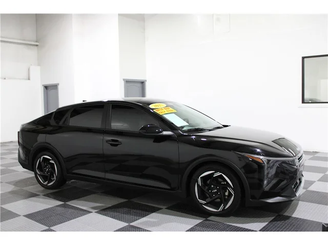 Pre-Owned 2025 Kia K4 EX