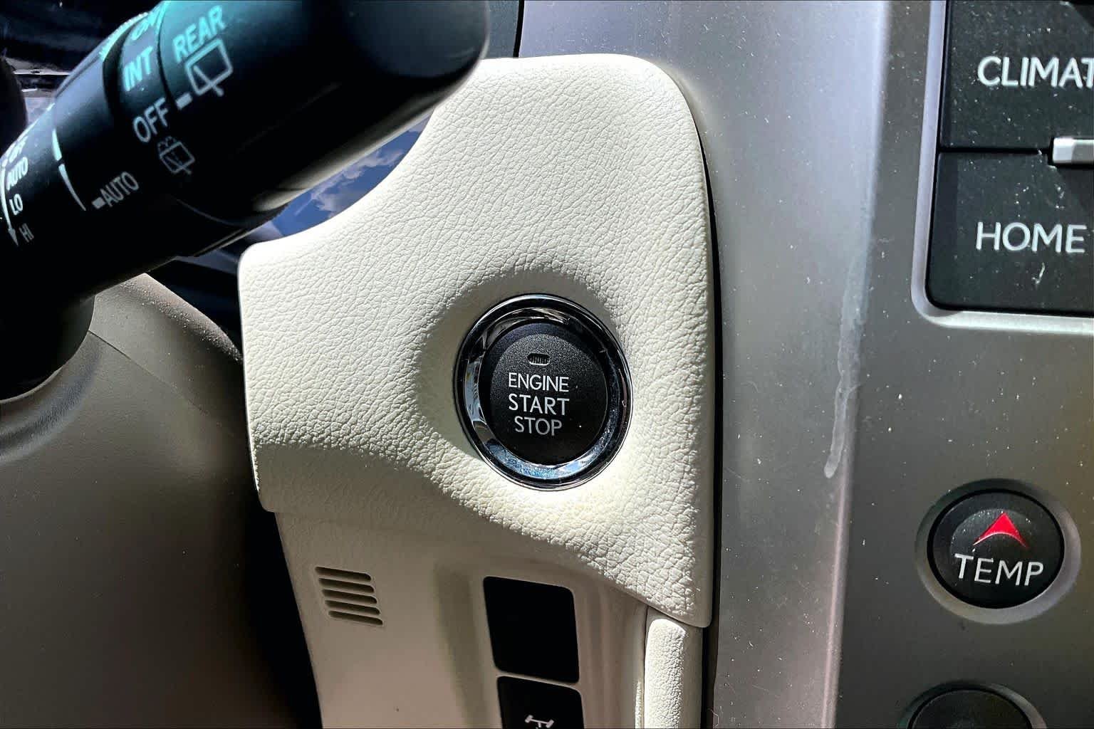 Used 2017 Black Onyx Lexus Premium image 32