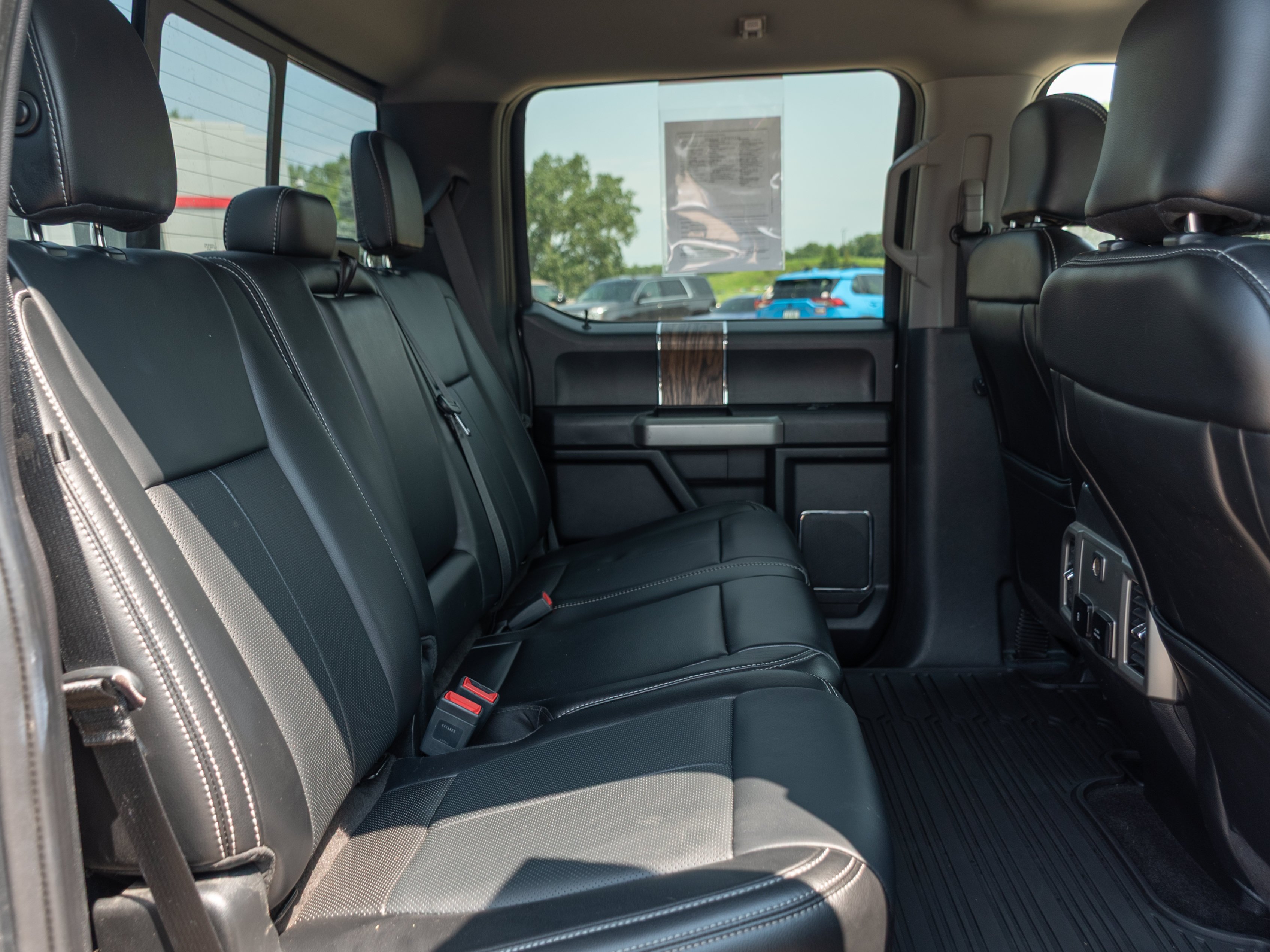 Used 2019 Gray Ford Lariat 4X4 image 22