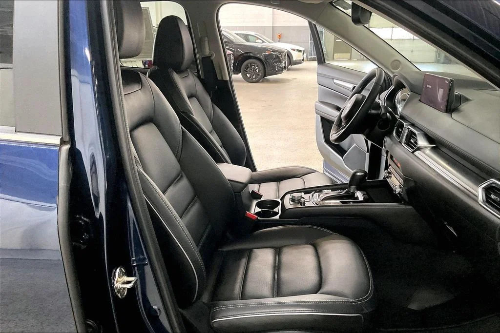 Used 2023 Gray Mazda Touring image 6