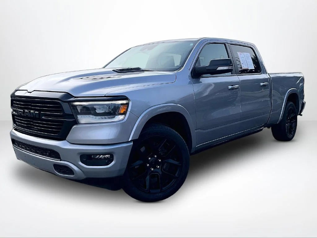 Used 2022 Silver Ram Laramie image 2