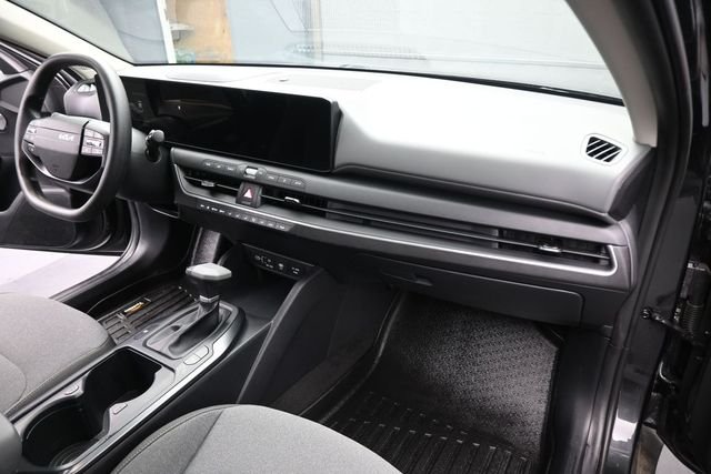 Used 2025 Gray Kia LXS image 27