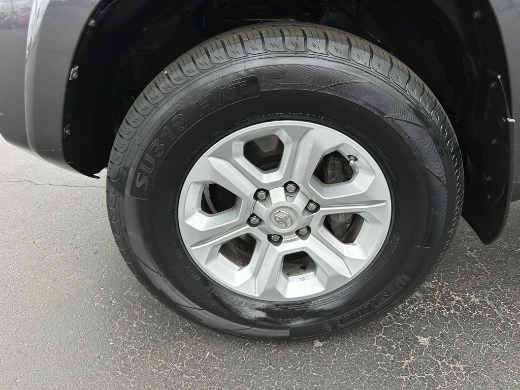 Used 2019 Gray Toyota SR5 Premium image 9