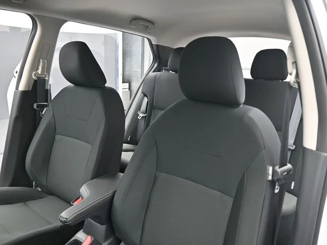 Used 2025 White Nissan S image 28