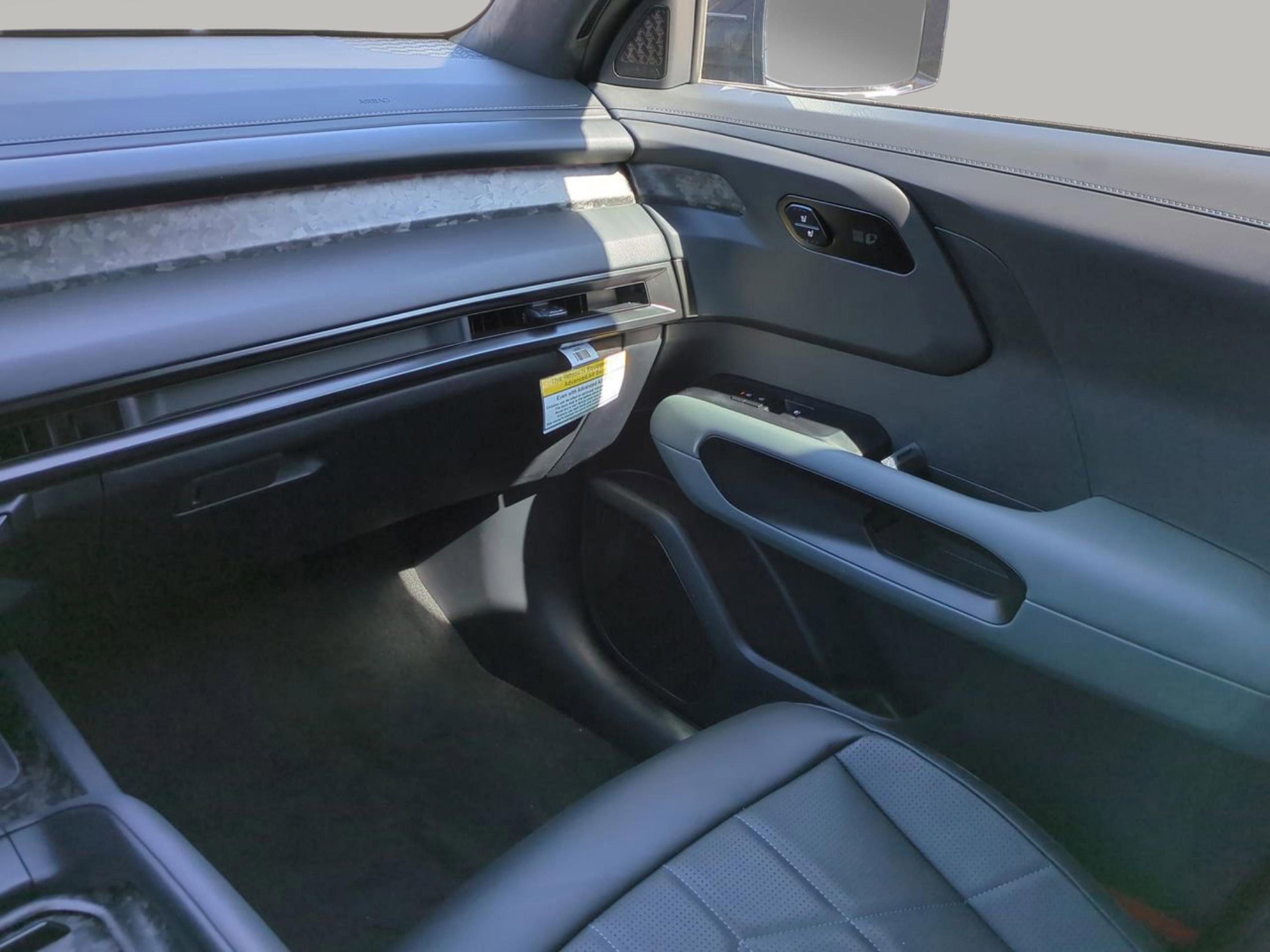 New 2027 Ebony Black Kia X-Pro SX Prestige image 21