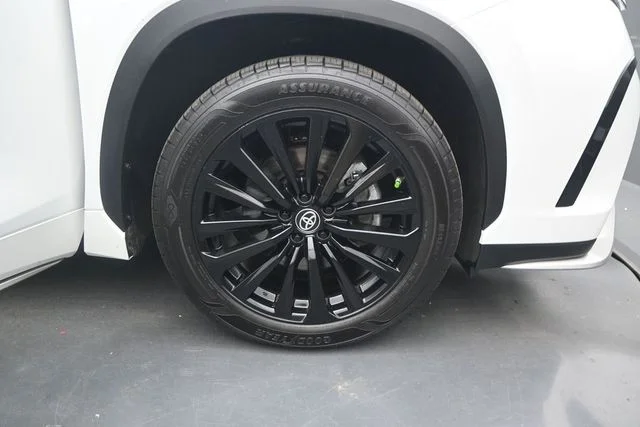 2023 Toyota Highlander XSE - Photo 20
