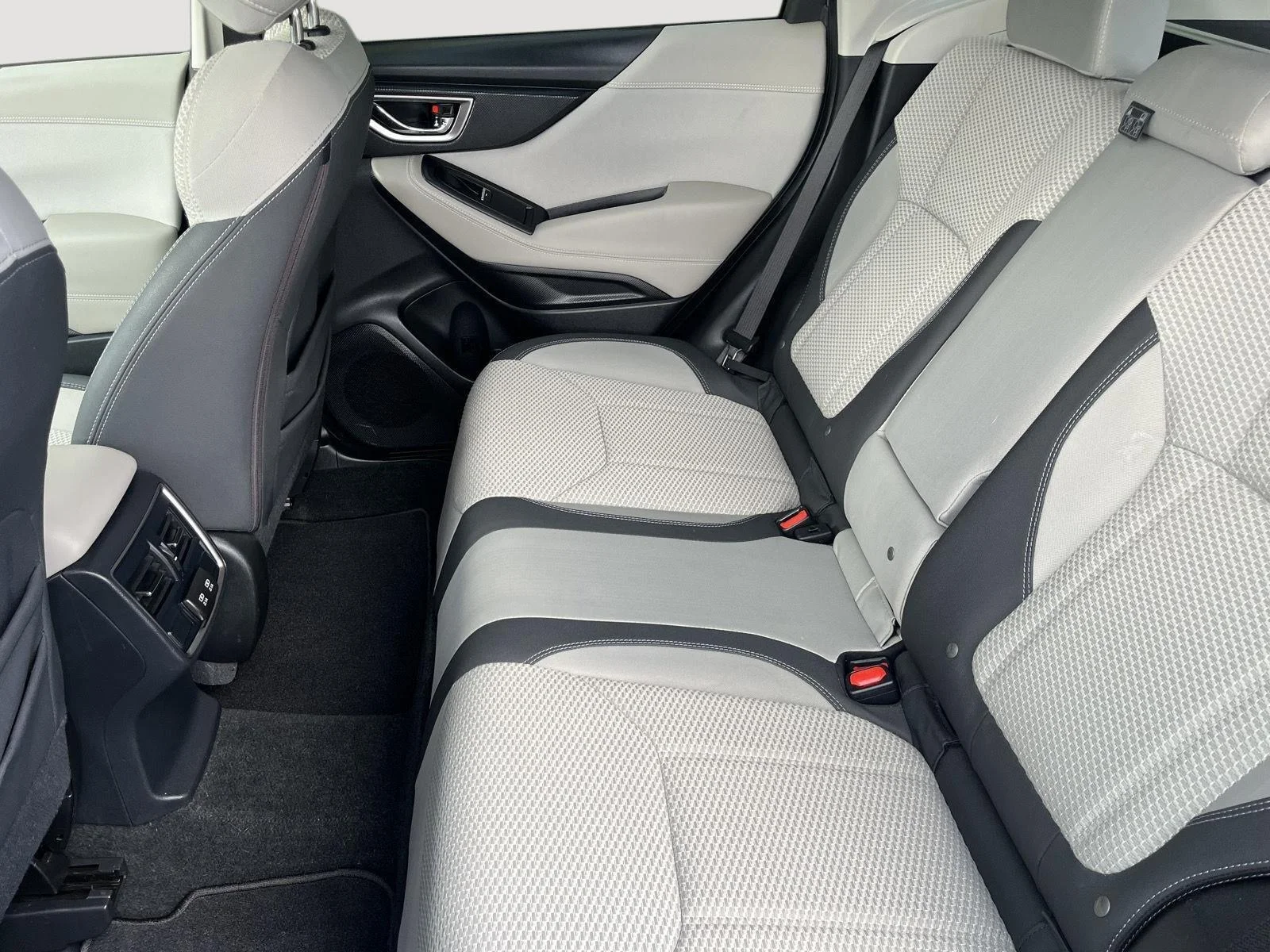 Used 2019 Jasper Green Metallic Subaru Premium image 13