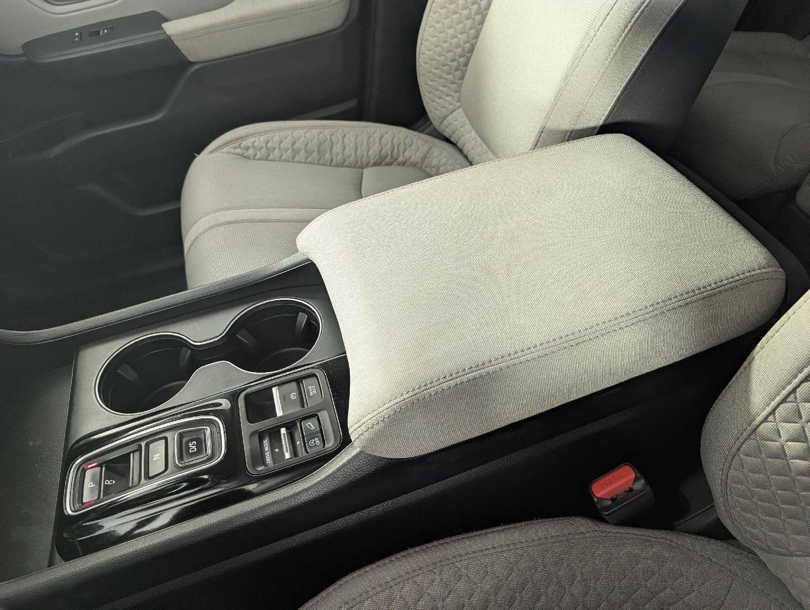 2023 Honda Pilot LX - Photo 24