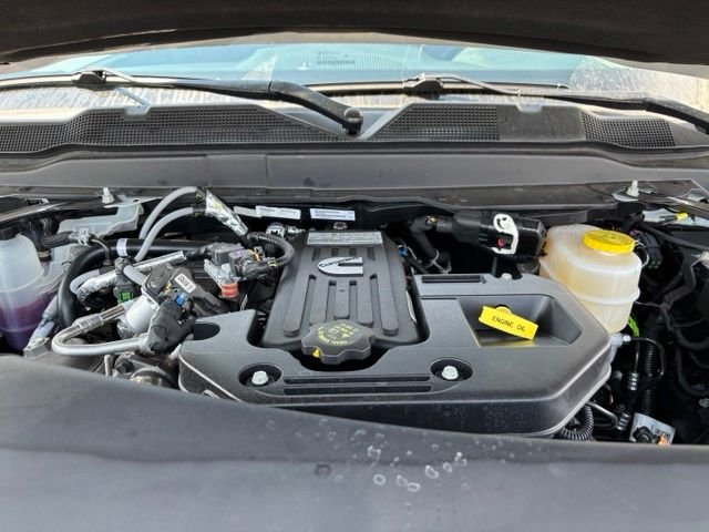 New 2026 Bright White Clearcoat RAM Tradesman image 27