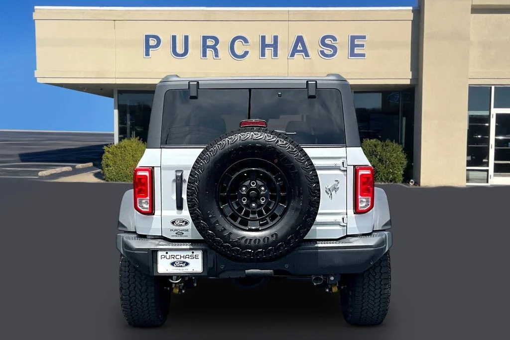 New 2026 Avalanche Gray Ford Big Bend® image 4