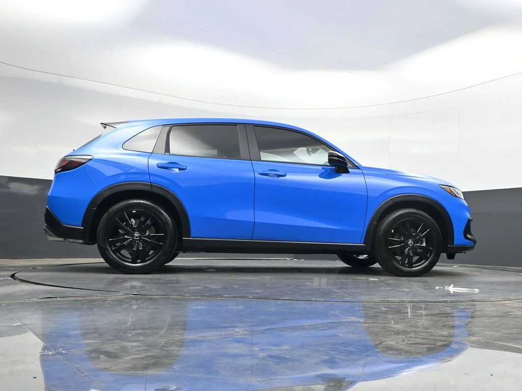 New 2027 Boost Blue Pearl Honda Sport image 35