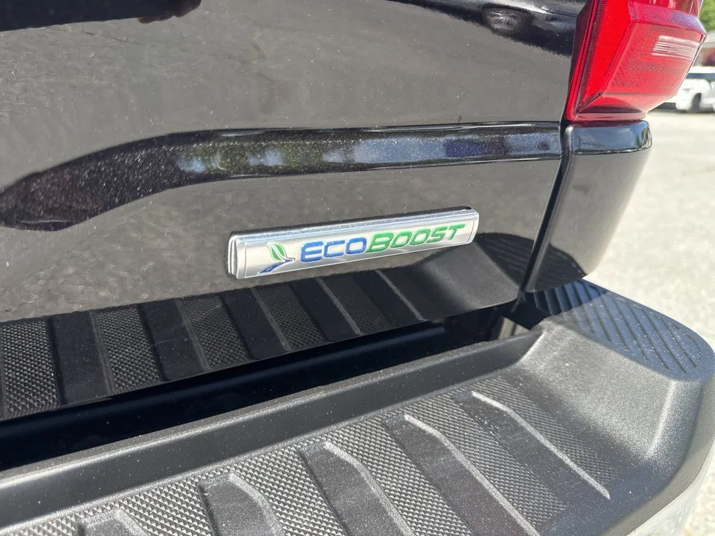 Used 2023 Black Ford XLT image 27
