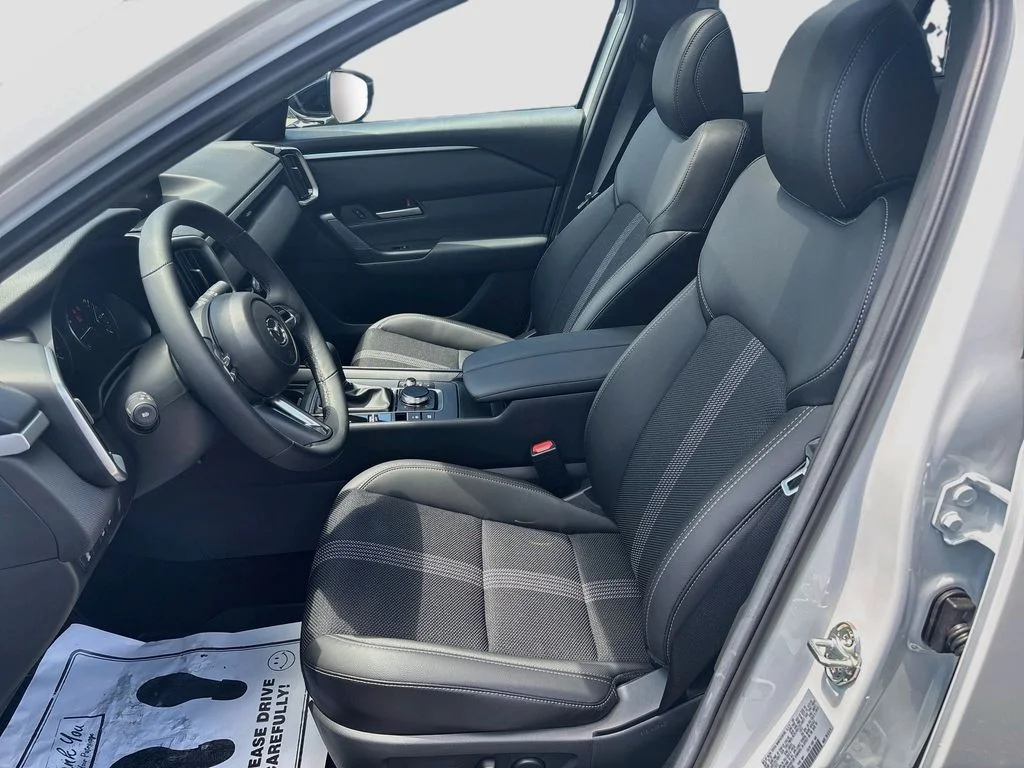 New 2026 Wind Chill Pearl Mazda 2.5 S Preferred AWD image 21