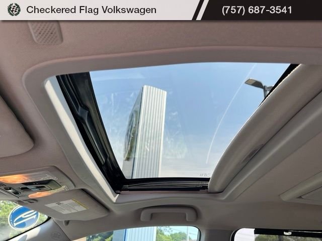 Used 2019 Celestial Silver Metallic Toyota Limited Premium 7 Passenger image 19