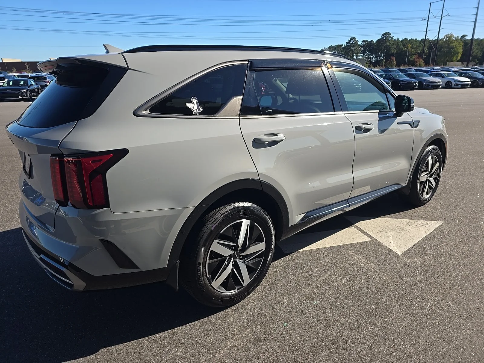 Certified Used 2023 Gray Kia EX image 4