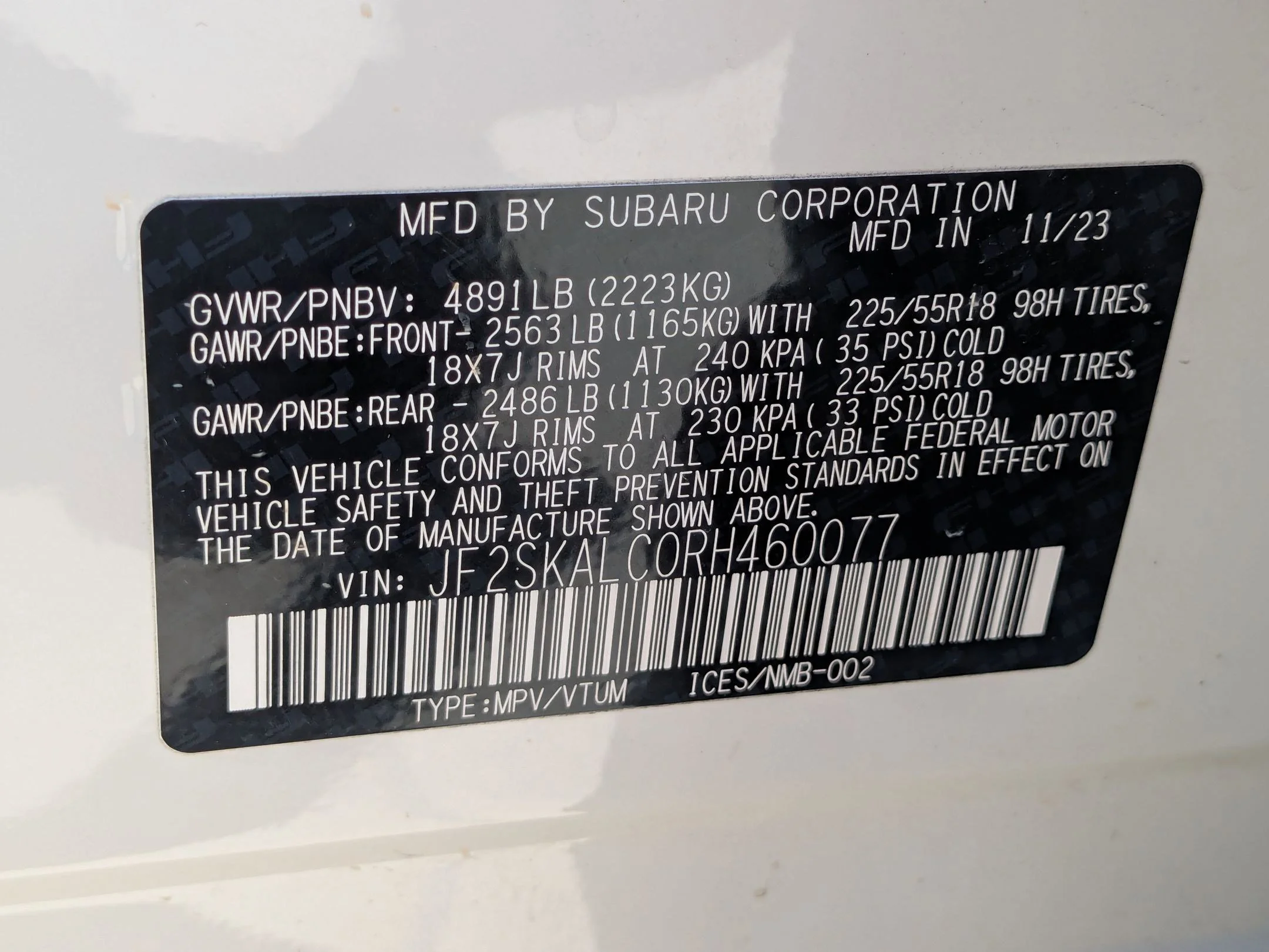 Used 2024 Crystal White Pearl Subaru Limited image 34