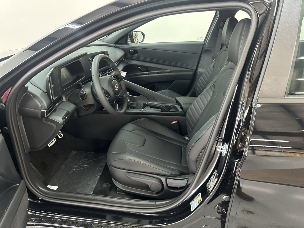 Used 2026 Abyss Black Hyundai SEL Sport image 12