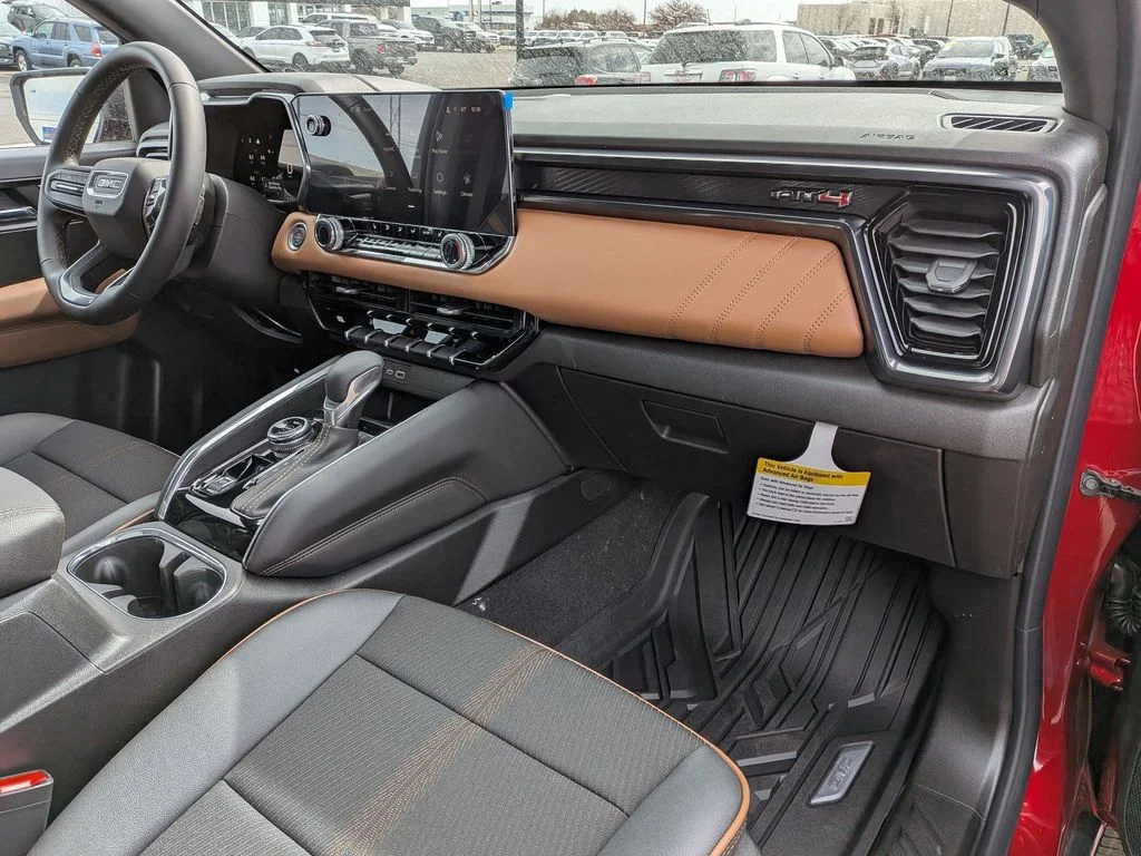 2026 GMC Canyon AT4 - Photo 22