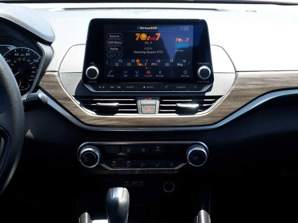 2023 Nissan Altima SV - Photo 27