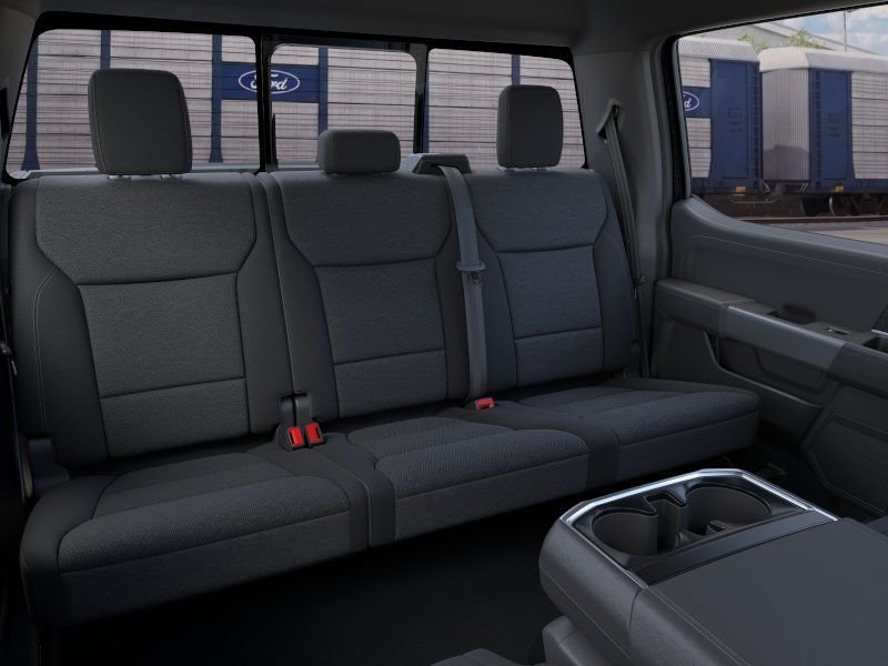 New 2026 Agate Black Metallic Ford XLT image 41