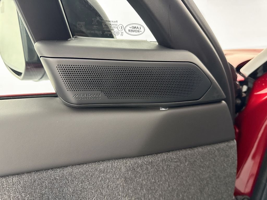 New 2026 Firenze Red Land Rover Dynamic SE image 19