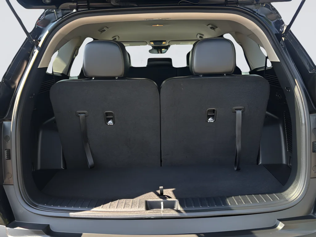 Certified Used 2023 Black Kia X-Line S image 35