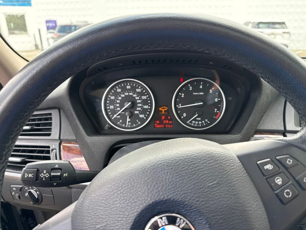 Used 2013 Black BMW xDrive35i image 6