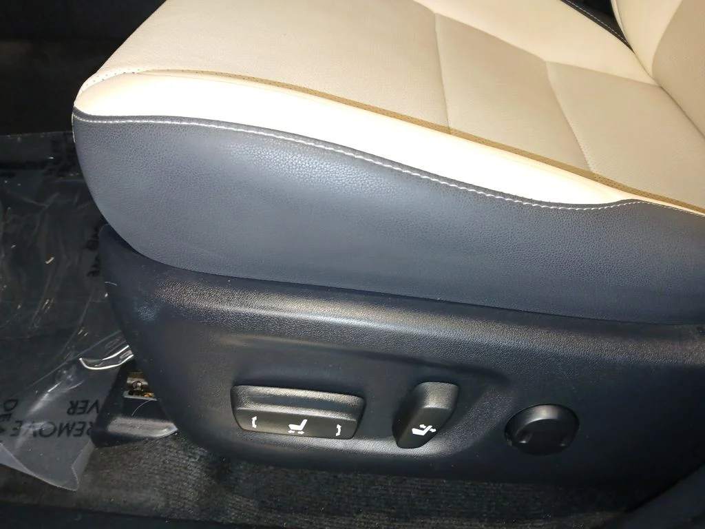 Used 2021 Silver Lexus 300 Base image 17