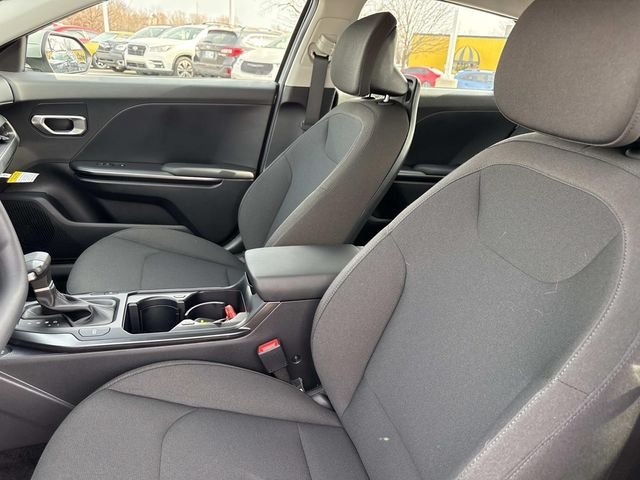 2026 Kia K4 LXS - Photo 12