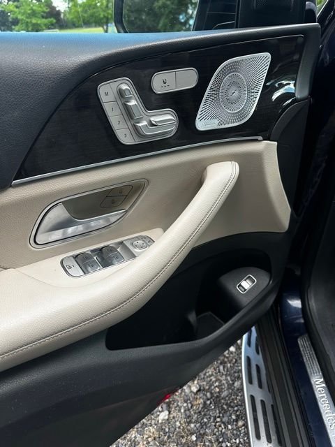 Used 2020 Blue Mercedes-Benz GLE 350 image 10