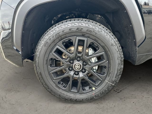 2026 Toyota Tundra Limited - Photo 14