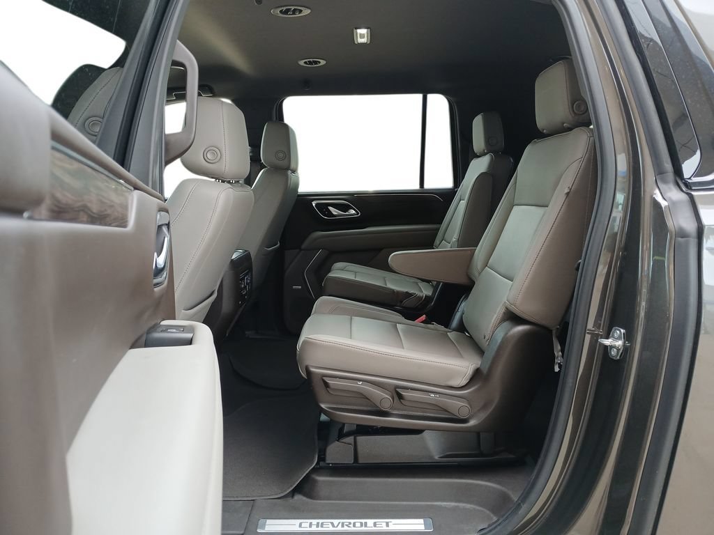 2021 Chevrolet Suburban Z71 - Photo 26