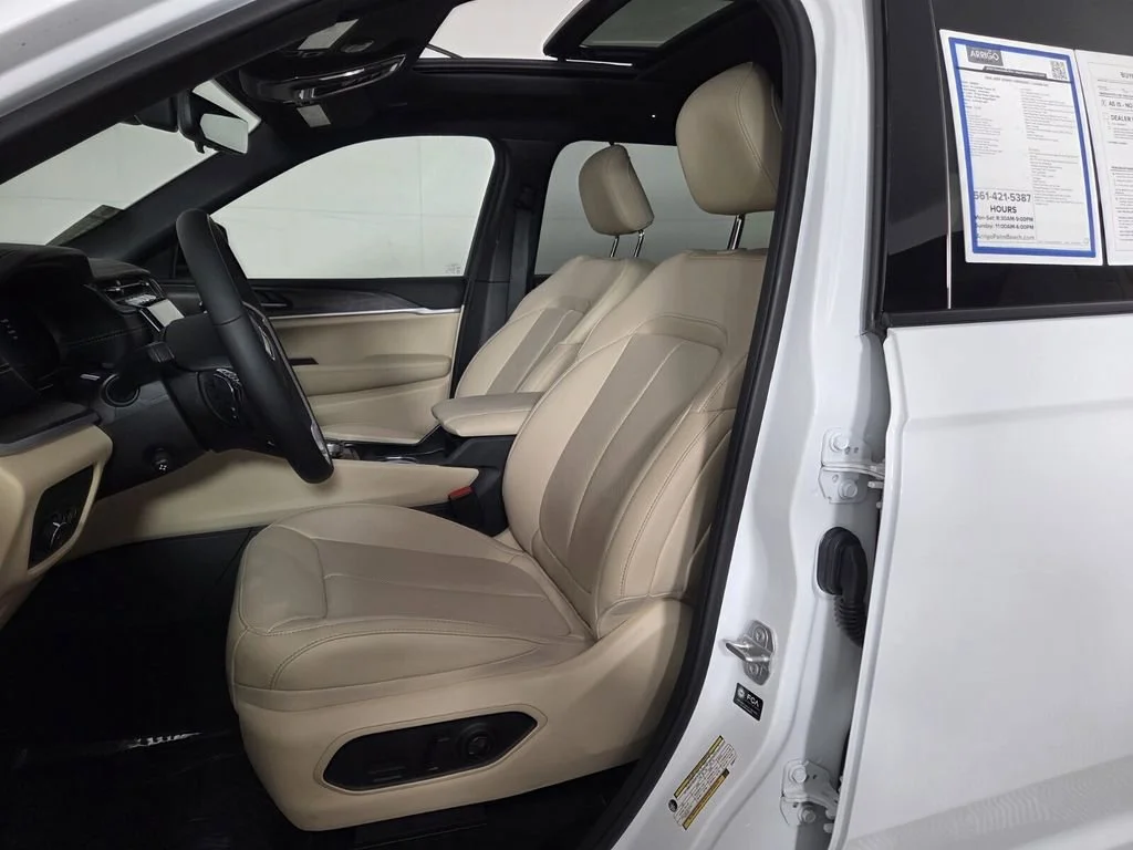 Certified Used 2025 Bright White Clearcoat Jeep Limited image 12