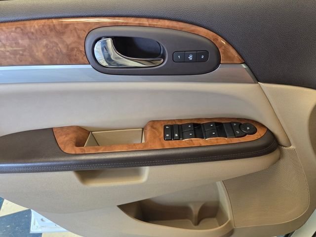 Used 2011 White Buick CXL image 26