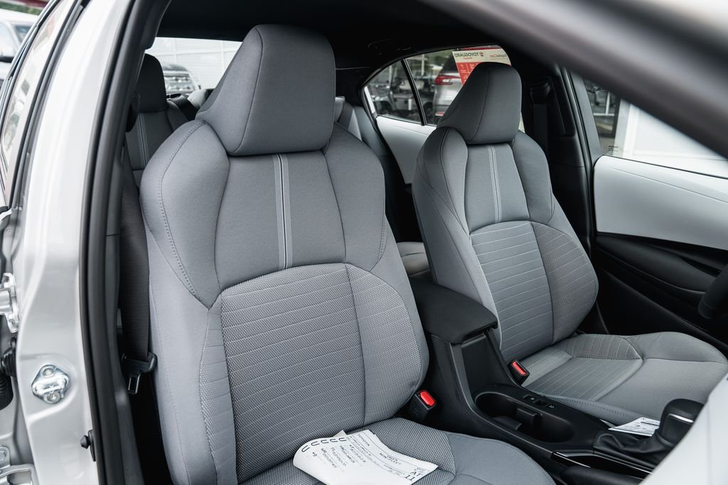 New 2026 Classic Silver Metallic Toyota SE image 28