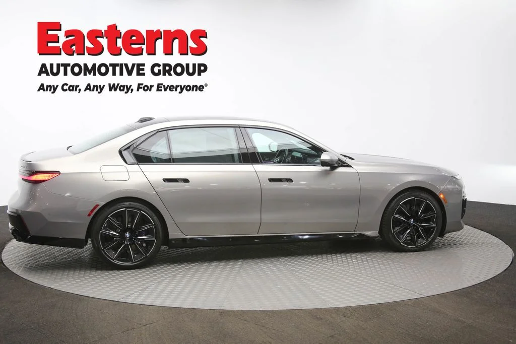Used 2023 Gray BMW 760i xDrive image 48
