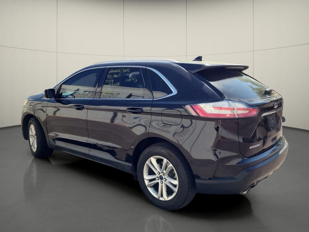 Used 2019 Black Ford SEL image 5